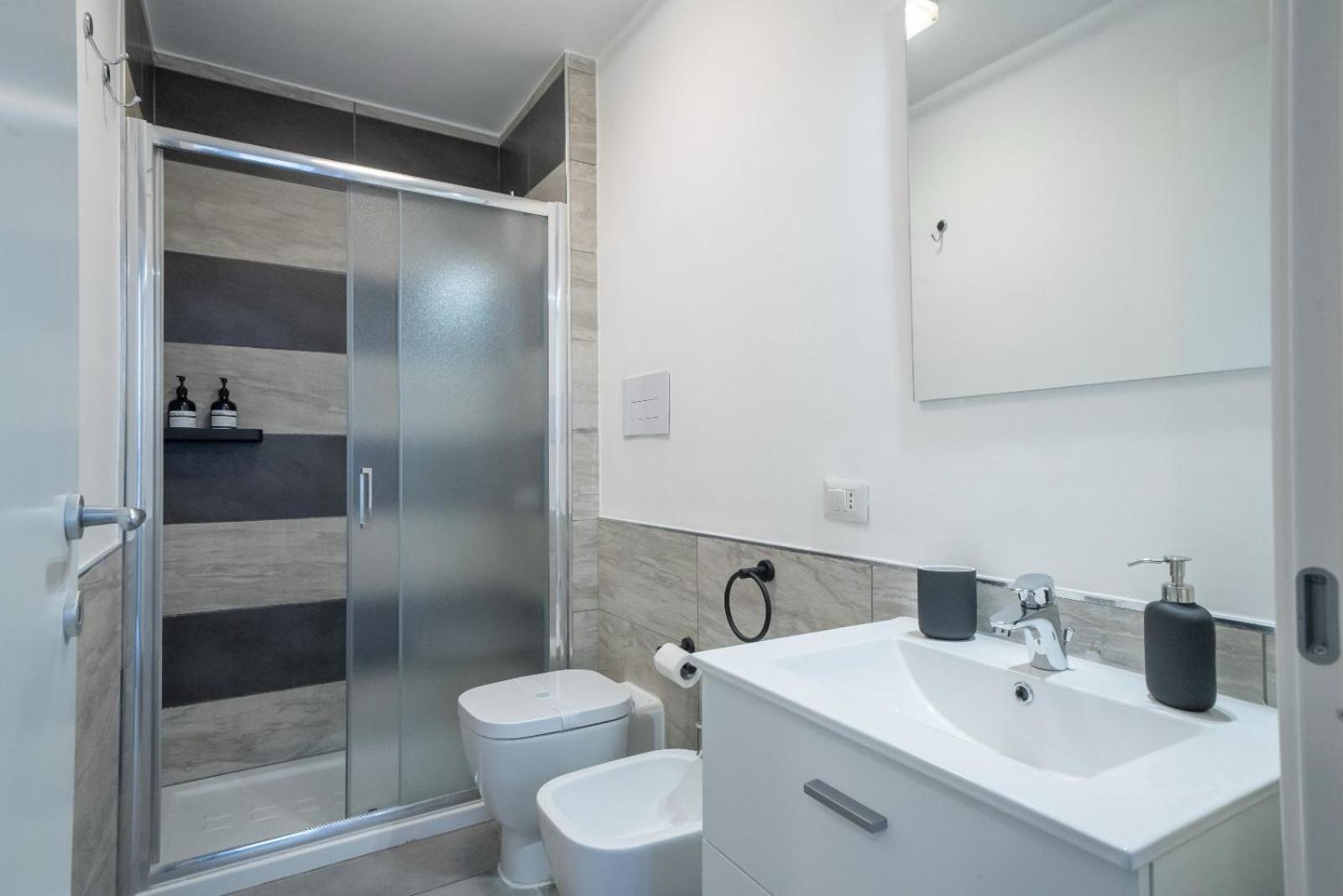 Bovio Boutique Studio Apartment 那不勒斯 客房 照片