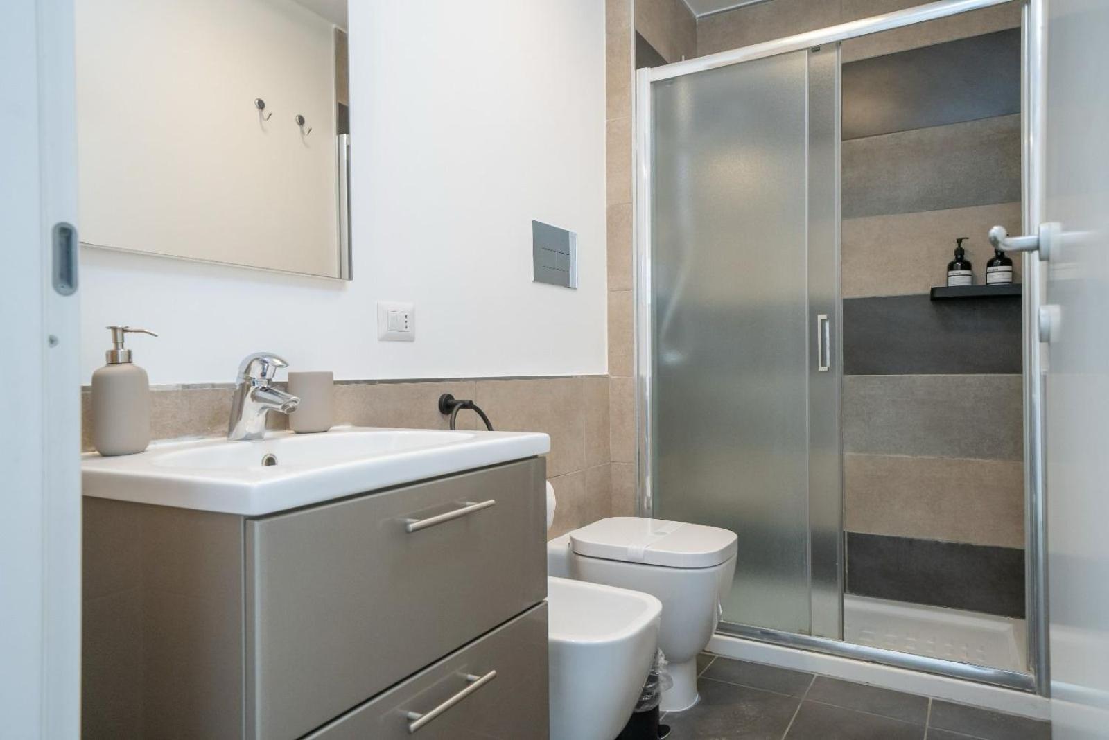 Bovio Boutique Studio Apartment 那不勒斯 客房 照片