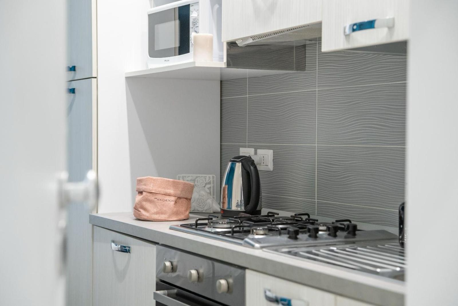 Bovio Boutique Studio Apartment 那不勒斯 客房 照片