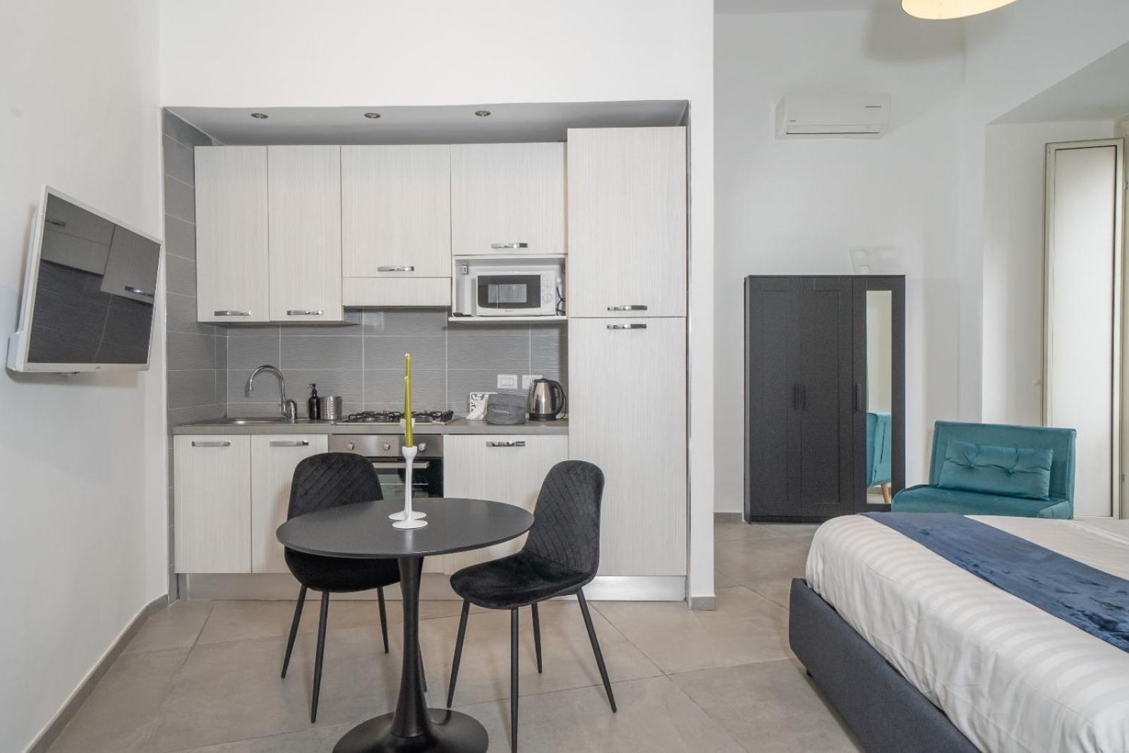 Bovio Boutique Studio Apartment 那不勒斯 外观 照片