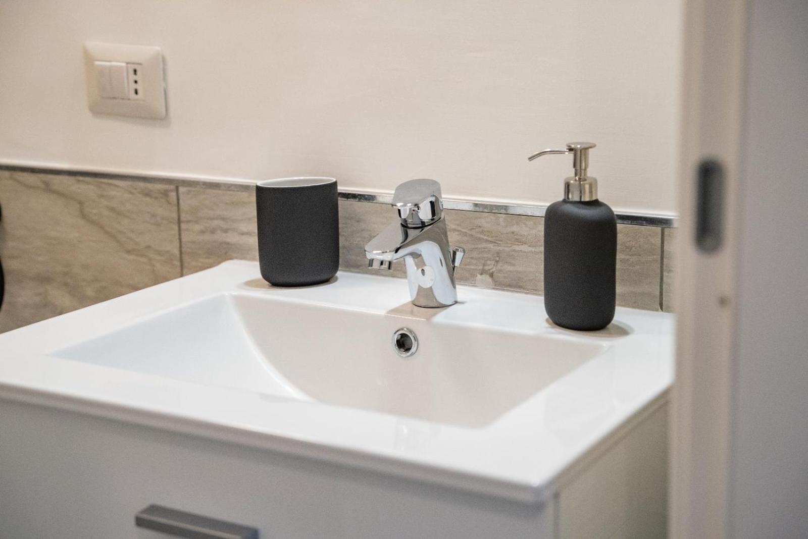 Bovio Boutique Studio Apartment 那不勒斯 外观 照片
